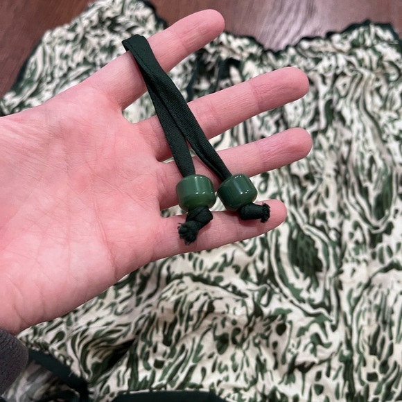 🧁White Green Abstract Shorts Hippie Tropical Jungle Outdoors Vintage Artsy 90s - Picture 3 of 8